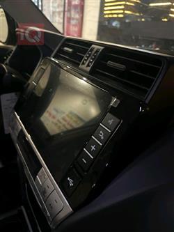 تۆیۆتا لاندكروزر پرادۆ